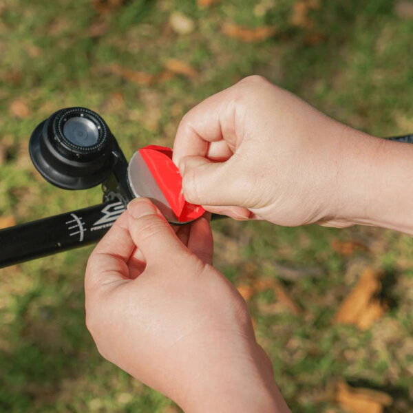 Rychlé spuštění-rukojeť-s-nastavením-a-polstrováním-outplorer-qm02-18.jpg QUICK LAUNCH - Univerzální nálepka pro pouzdro na telefon Outplorer QU01